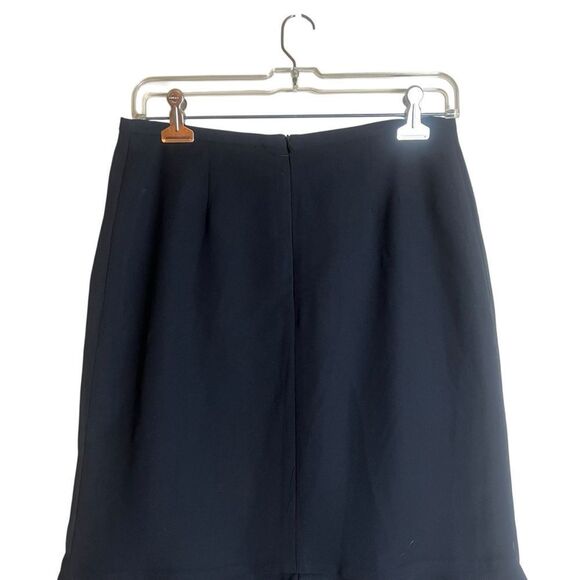 Joseph Ribkoff black flowy chiffon skirt. Size 4 - Picture 2 of 8